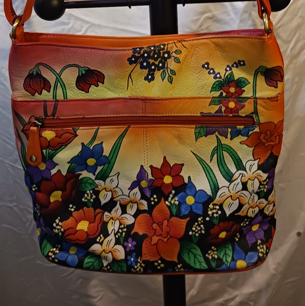Monroe purse - Picture 3 of 3